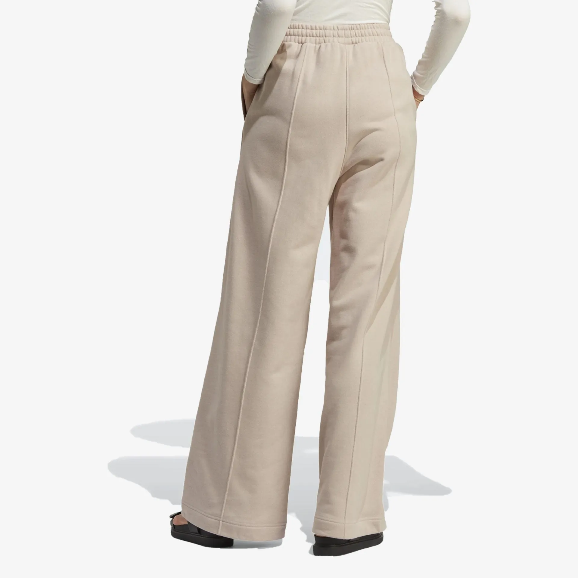 Adidas Originals | WMN'S PREMIUM ESSENTIALS PINTUCK PANTS { WODER TAUPE