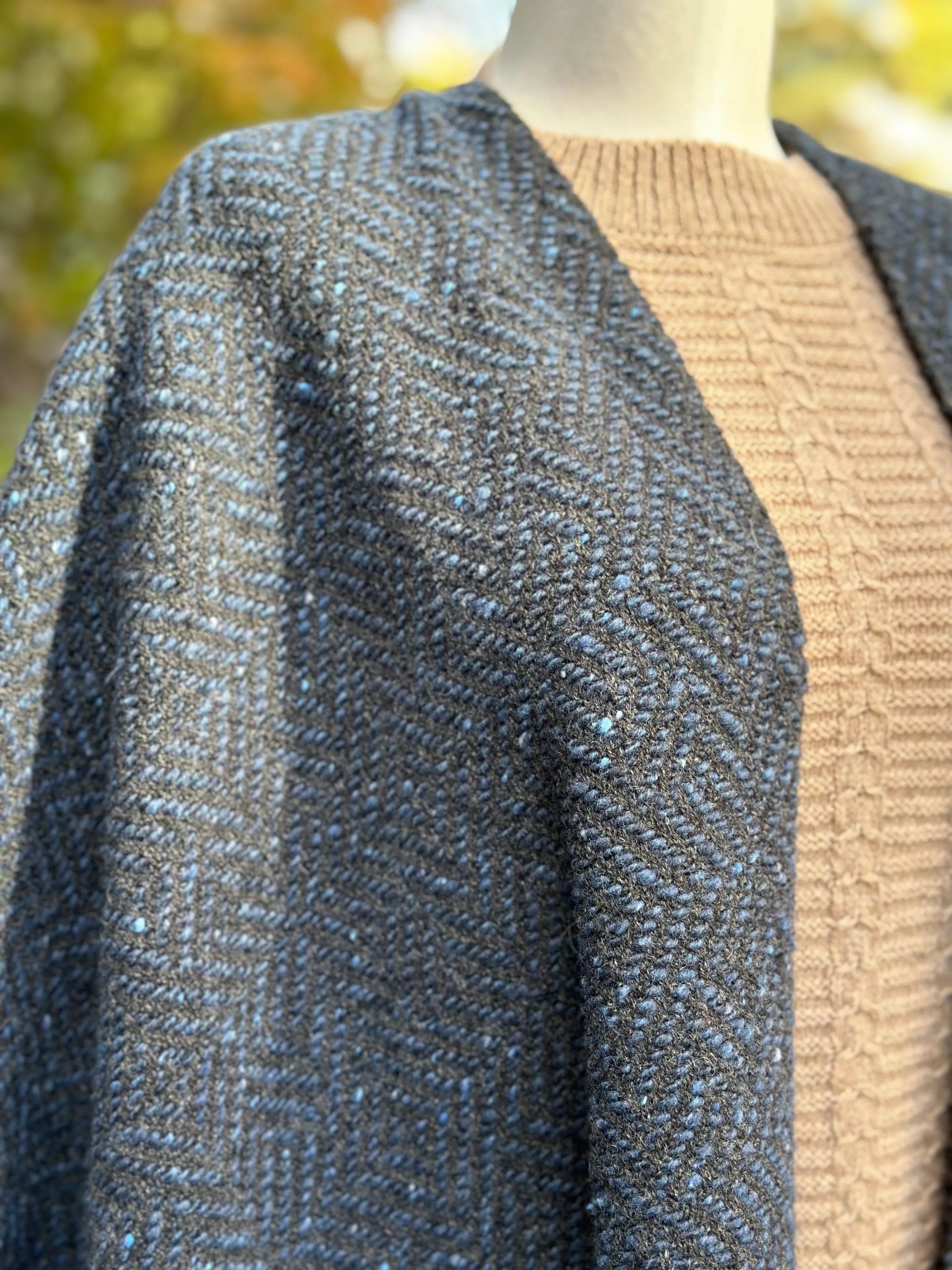 Irish - The Seal Wrap - Navy