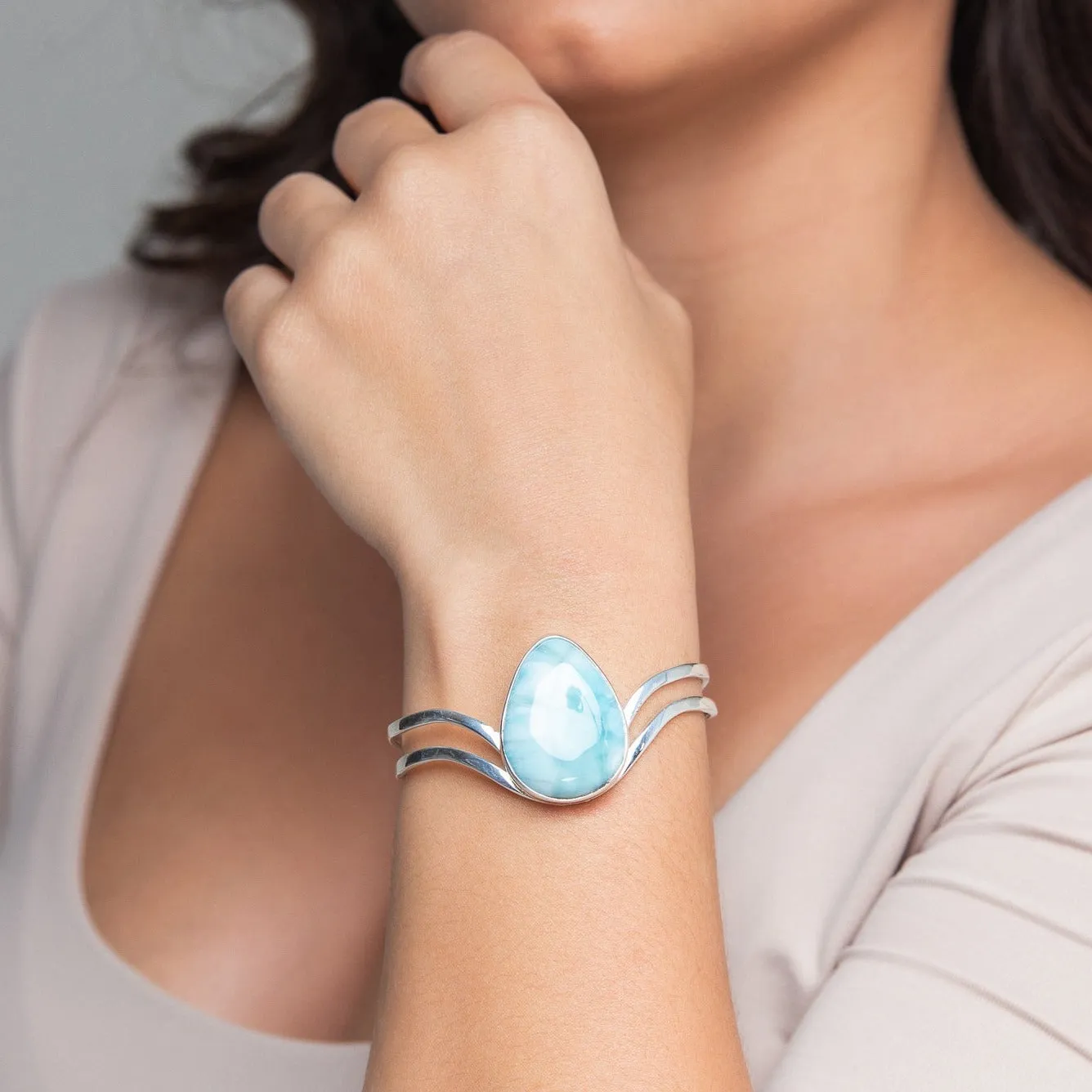 Larimar Cuff Dorle